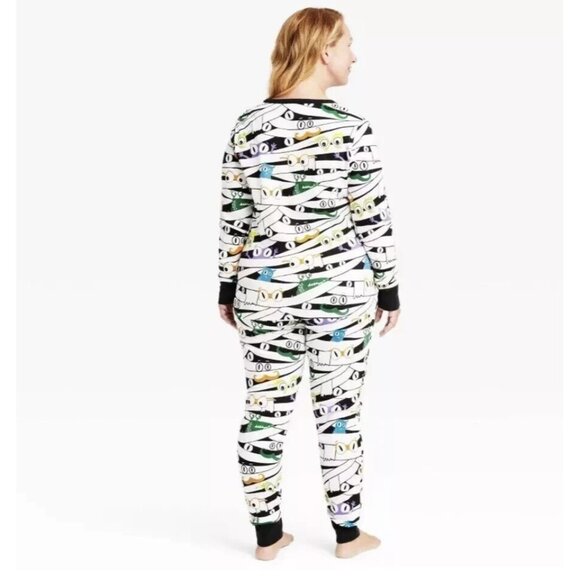 Hyde & Eek Women's Mummy Halloween Glow In The Dark Pajama Set Size Small NWT - Picture 4 of 5